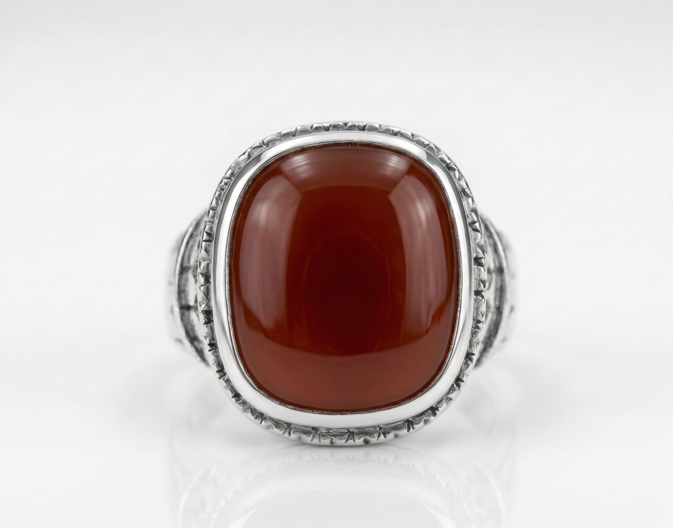 Red Aqeeq Ring - Unisex